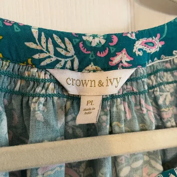 Crown & Ivy PL Paisley 3/4 Sleeve Peasant Top - Picture 3 of 11